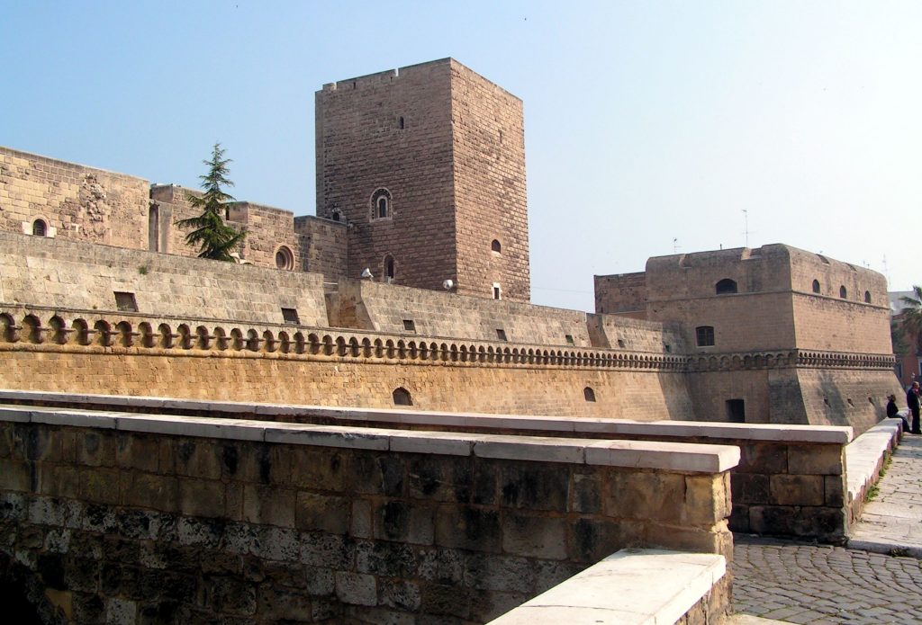piumondopossibile-bari-castello-normanno-svevo