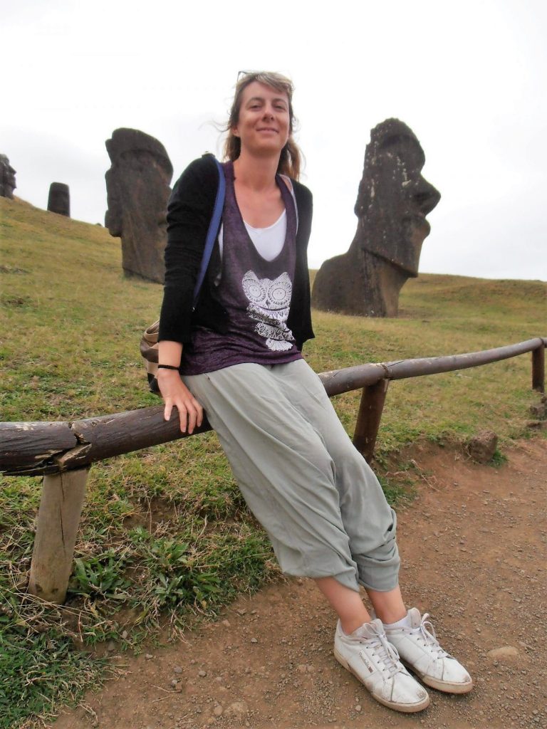 valeria salvai a rapa nui